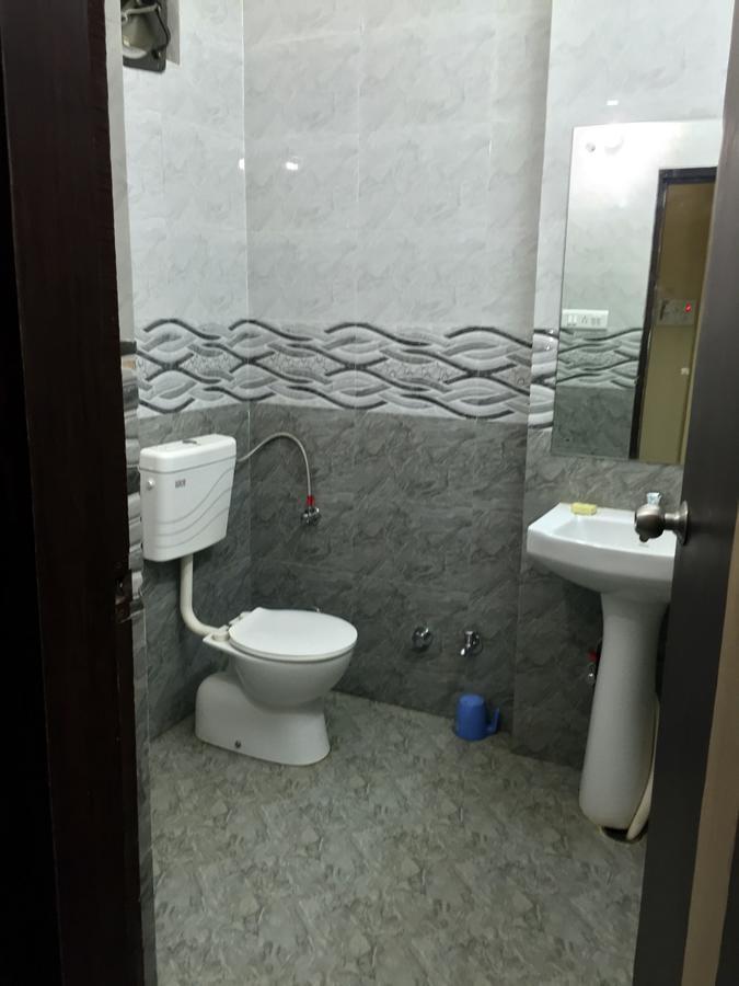 Hotel Lalit Palace Babina Bilik gambar