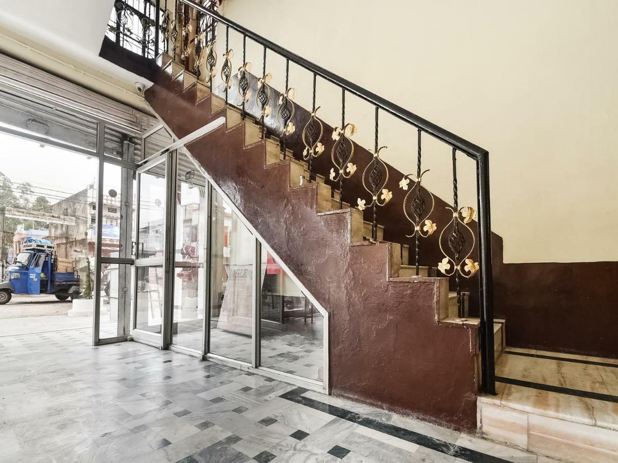 Hotel Lalit Palace Babina Luaran gambar