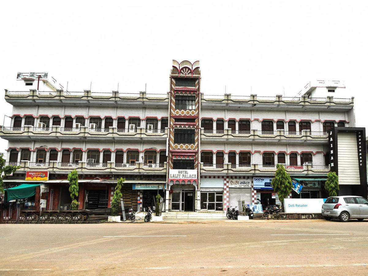 Hotel Lalit Palace Babina Luaran gambar