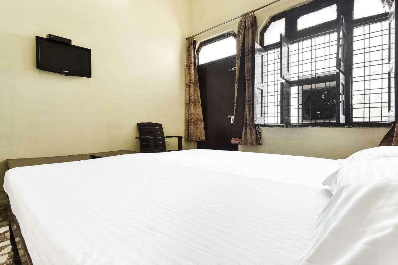 Hotel Lalit Palace Babina Luaran gambar