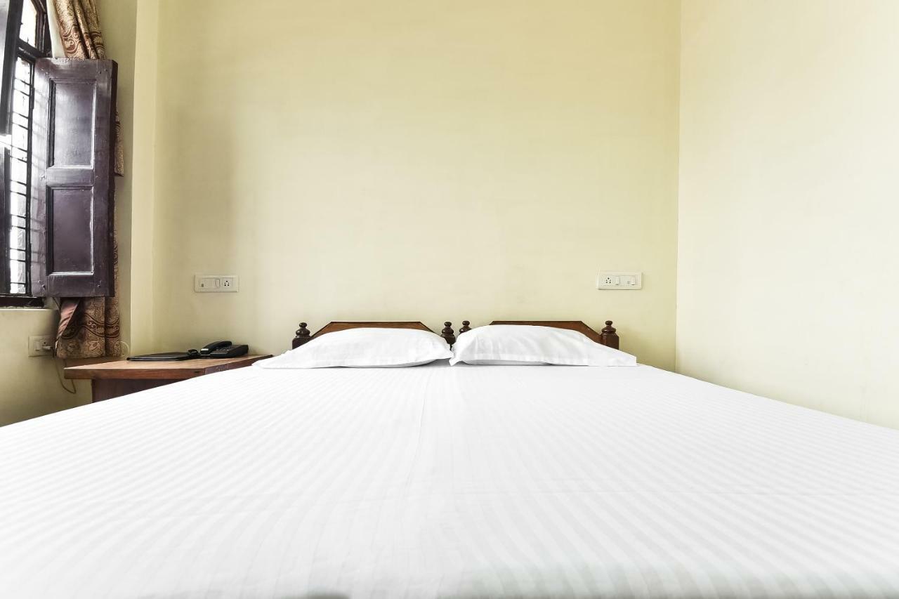 Hotel Lalit Palace Babina Luaran gambar