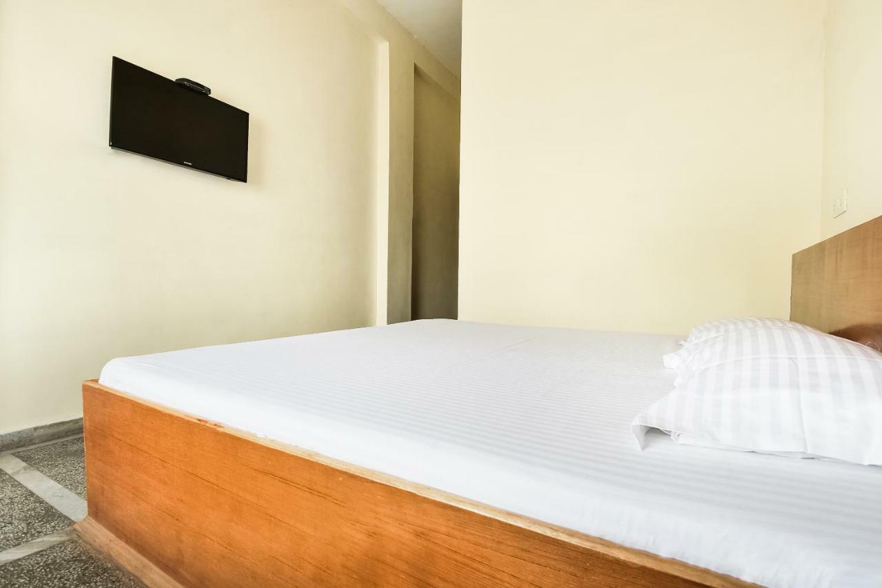 Hotel Lalit Palace Babina Luaran gambar